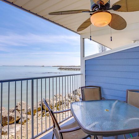 Waterfront Middle Bass Condo With Pool Access! プットインベイ エクステリア 写真