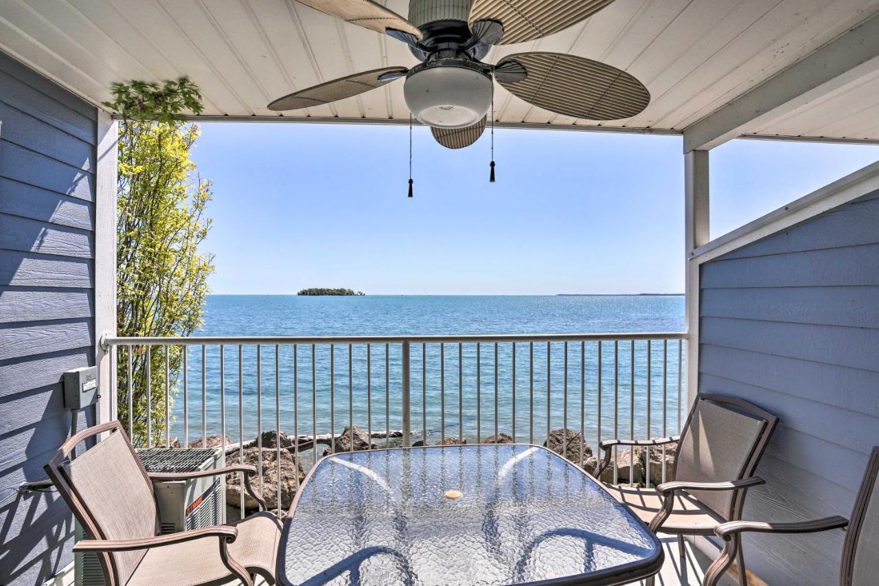 Waterfront Middle Bass Condo With Pool Access! プットインベイ エクステリア 写真