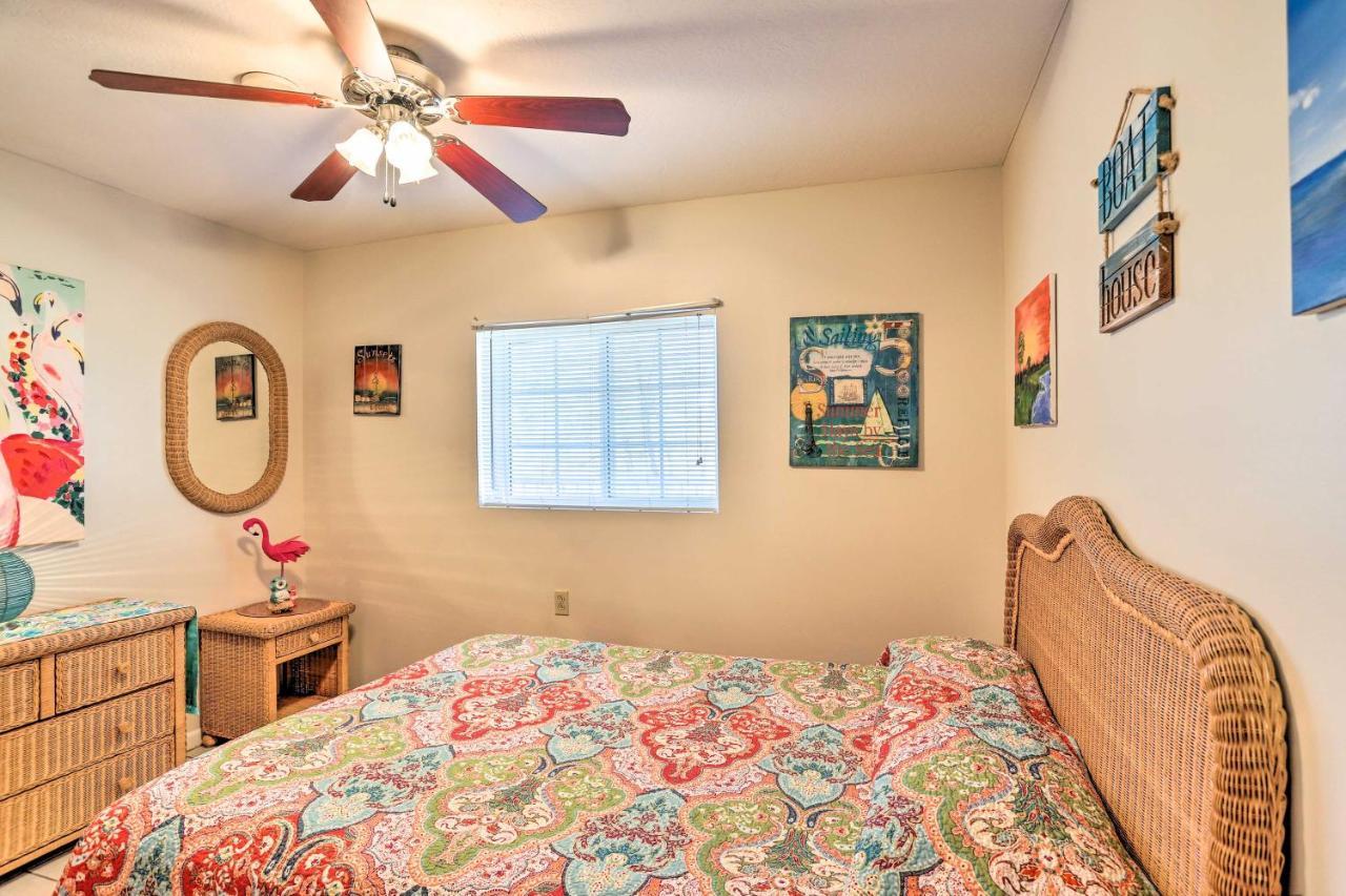 Waterfront Middle Bass Condo With Pool Access! プットインベイ エクステリア 写真