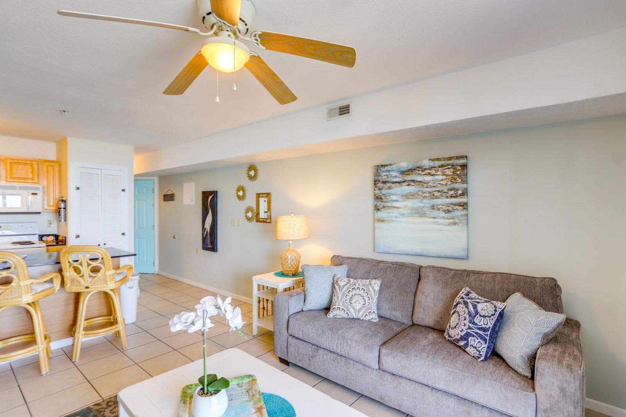 Waterfront Middle Bass Condo With Pool Access! プットインベイ エクステリア 写真