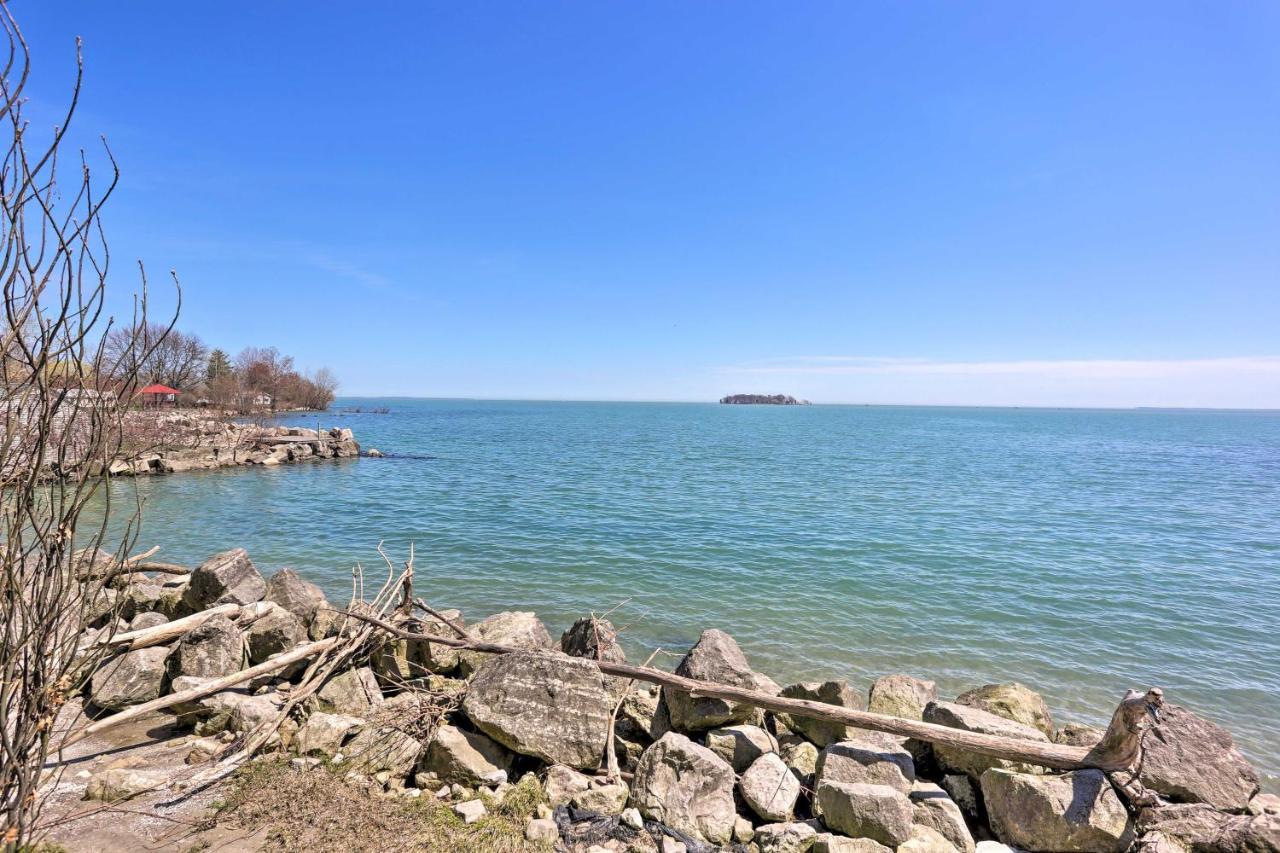 Waterfront Middle Bass Condo With Pool Access! プットインベイ エクステリア 写真