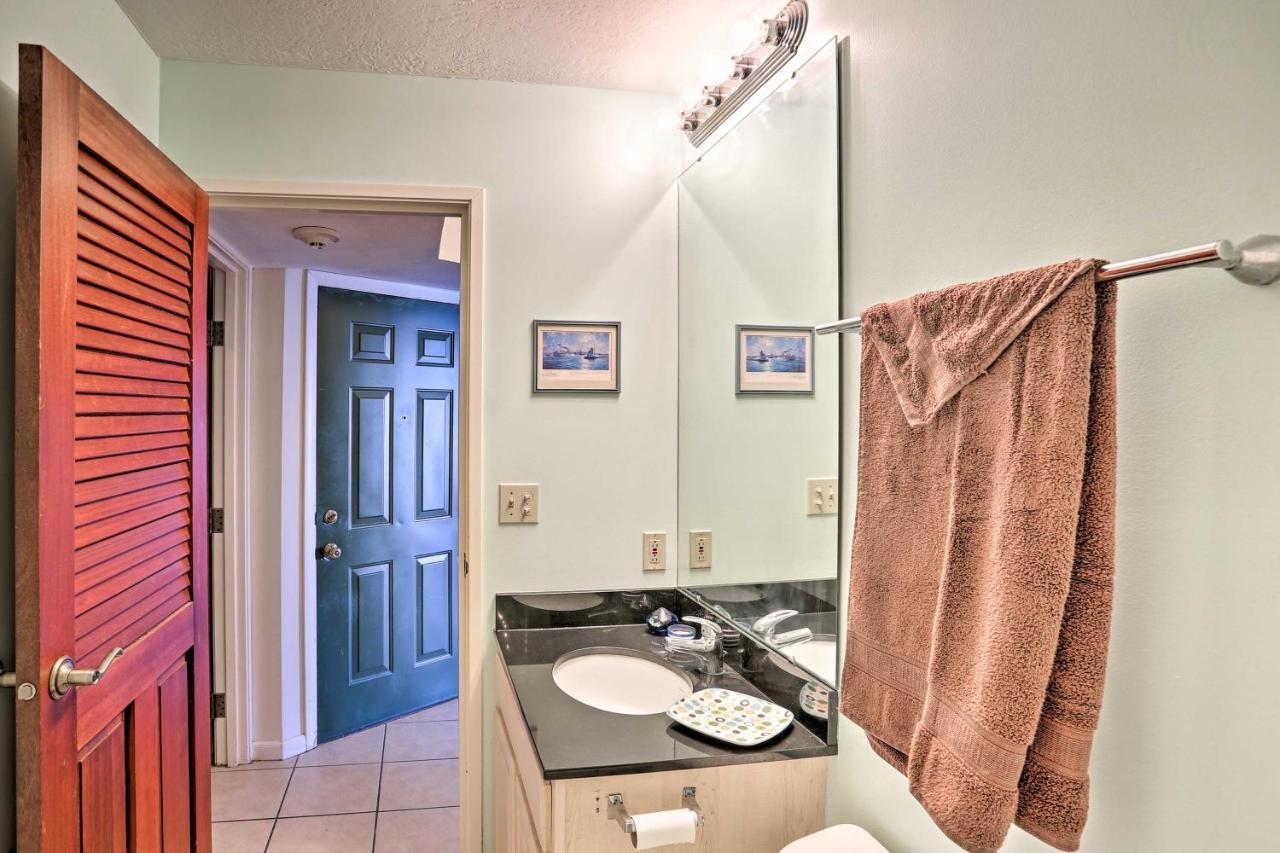 Waterfront Middle Bass Condo With Pool Access! プットインベイ エクステリア 写真